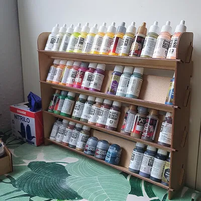 Wall paint rack